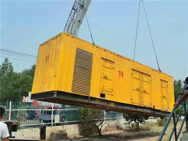 宝山300KW柴油发电机组油耗是多少？